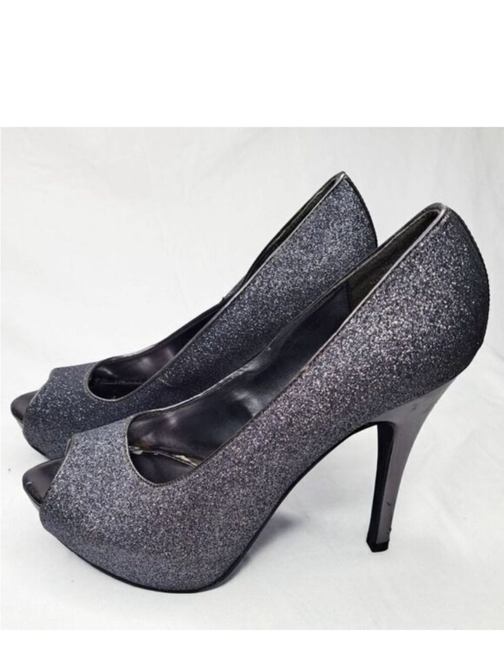 Jacqueline Ferrar Women’s Pewter Glitter Peep Toe Shimmer Metallic Heels
